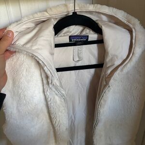 Patagonia fur vest with hood